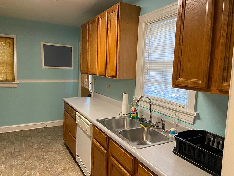 123 NW 20th Dr — Photo 10