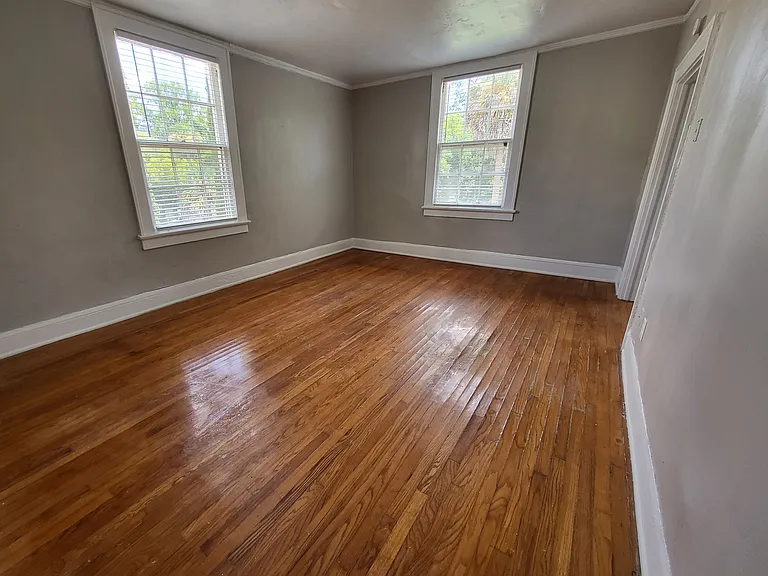 Amelia Apartments — Photo 7