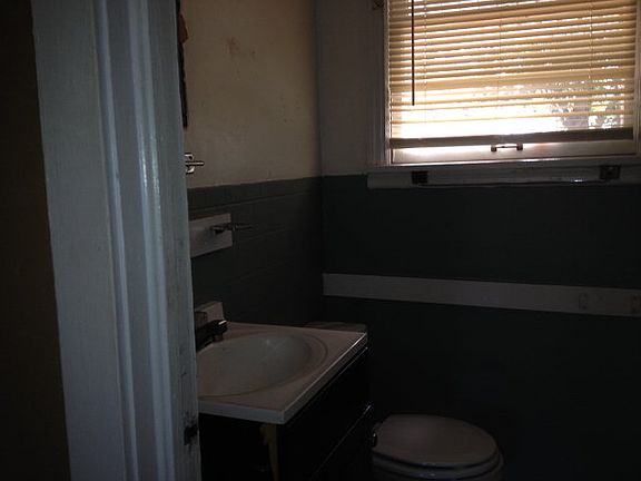 5th image of 499 Plunkett Ave NW