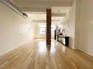 726 Market St #O6, Philadelphia, PA 19106