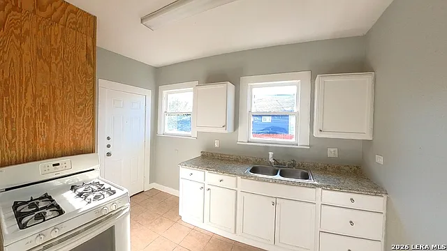 538 Kayton Ave #538 — Photo 6