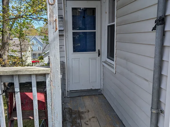 59-61 Perry Ave, Shelton, CT