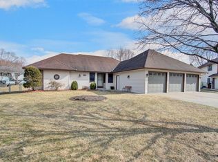 9067 Jasmine Ave S, Cottage Grove, MN 55016