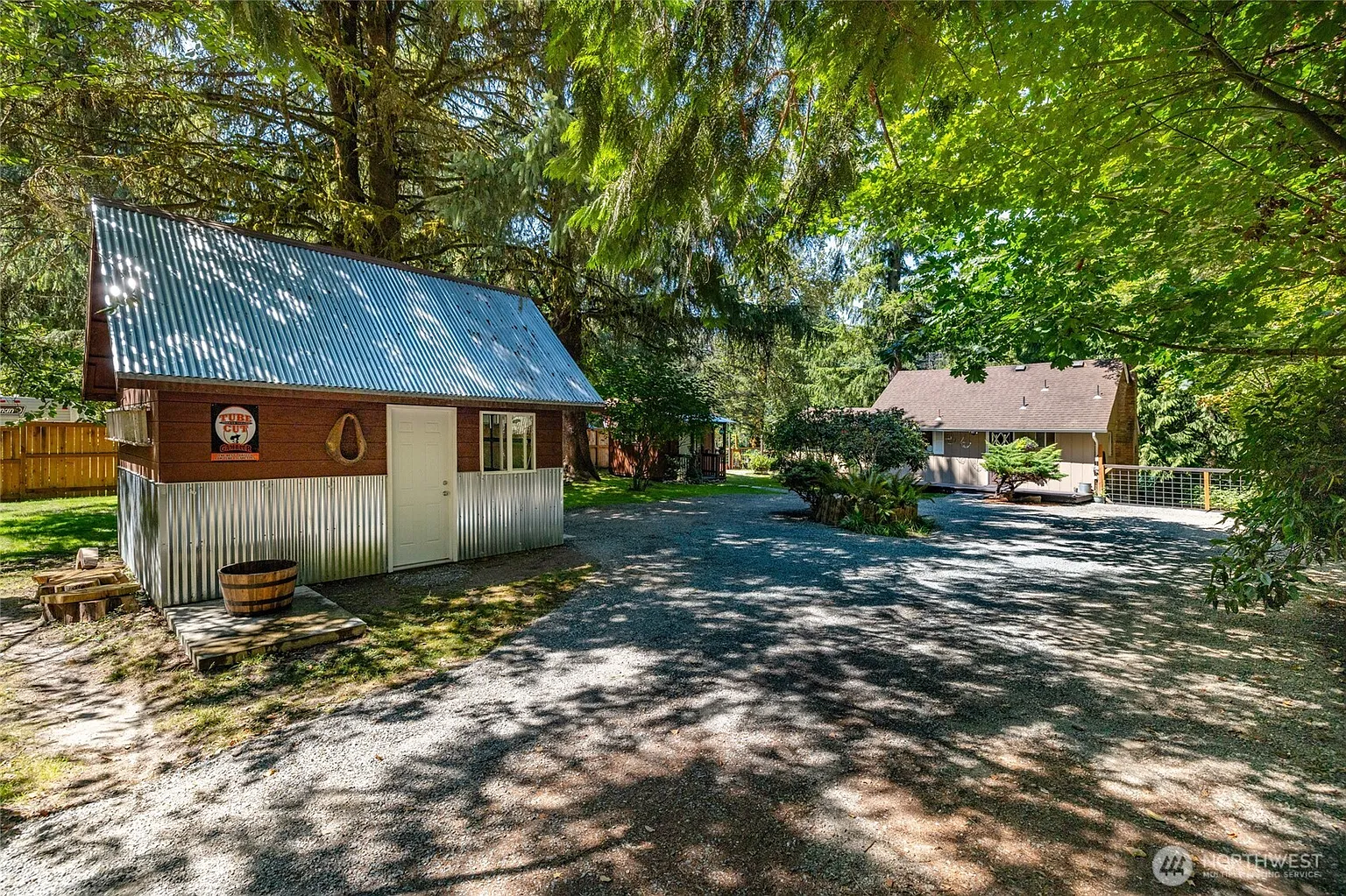 41649 North Shore Lane photo 1