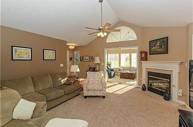 3rd image of 7343 Lake Lakota Dr