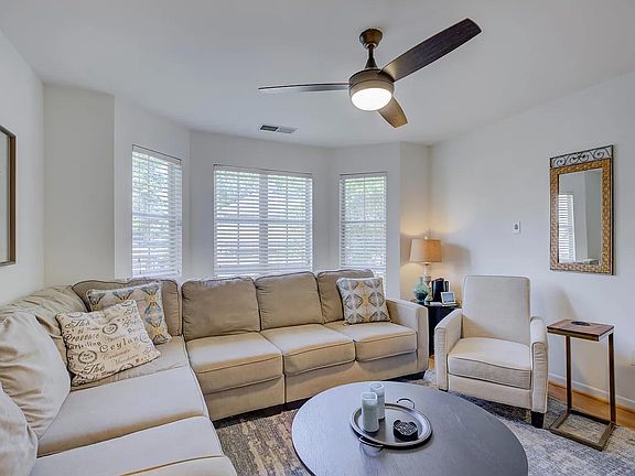 3rd image of 501 Olmsted Park Pl