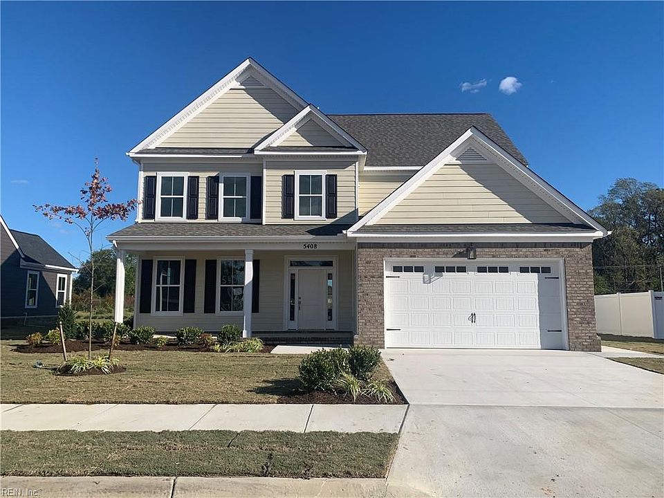 Brick Accent Around Garage