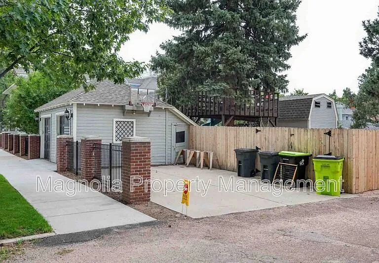 1532 N Nevada Ave — Photo 59