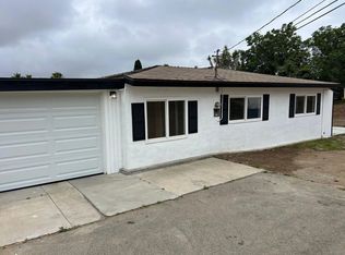 1373 Lawana Dr, Vista, CA 92083