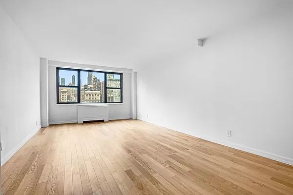 1st image of 7 E 14th St APT 17B