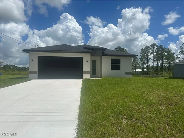315 Austin Ave, Lehigh Acres, FL 33974