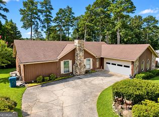 1166 Lakeridge Ct, Grayson, GA 30017