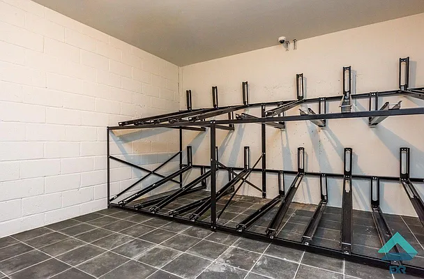 Rented by EXR | media 123