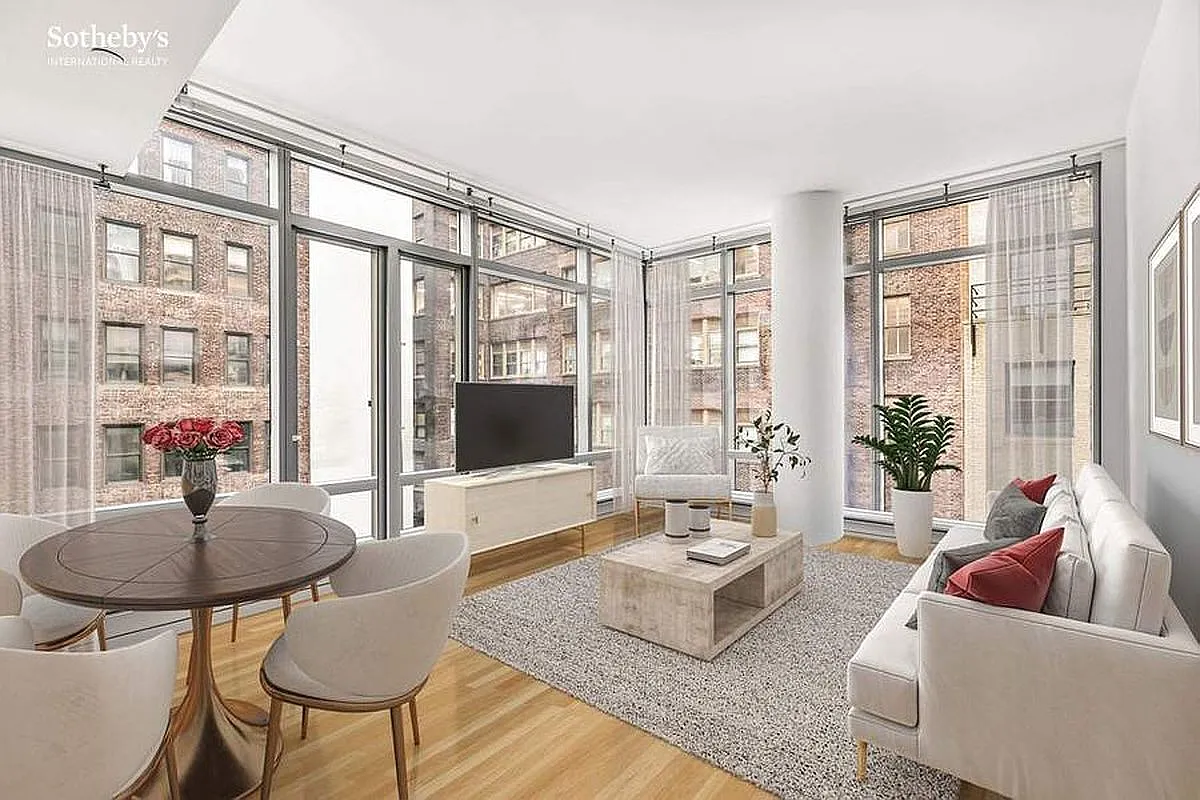 18 W 48th St APT 9C photo 1