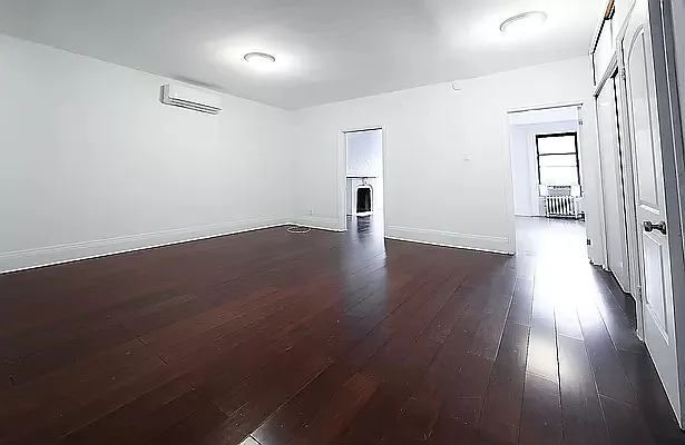 Rented by Leviathan Leasing LLC | media 22