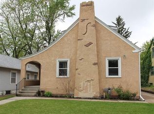 623 S 33rd St, Lincoln, NE 68510