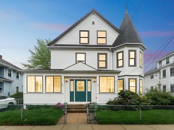 35 Tyler St, Quincy, MA 02171