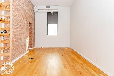Rented by MySpaceNYC