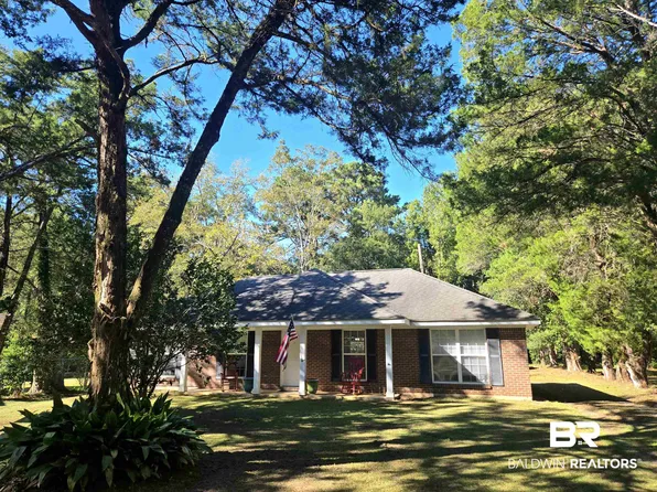 2554 Riverside Dr, Mobile, AL 36605