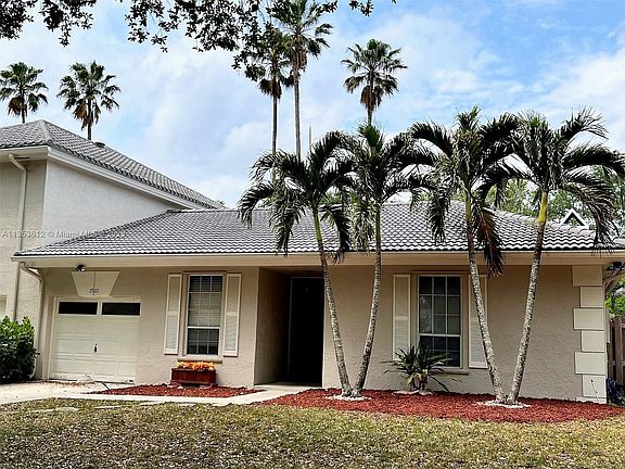 3rd image of 2922 San Jose Ave