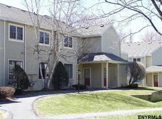 209 Monmouth Way, Clifton Park, NY 12065