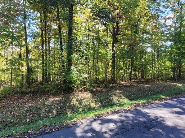 1290-1291 Laurel Dr, West Salem, OH 44287
