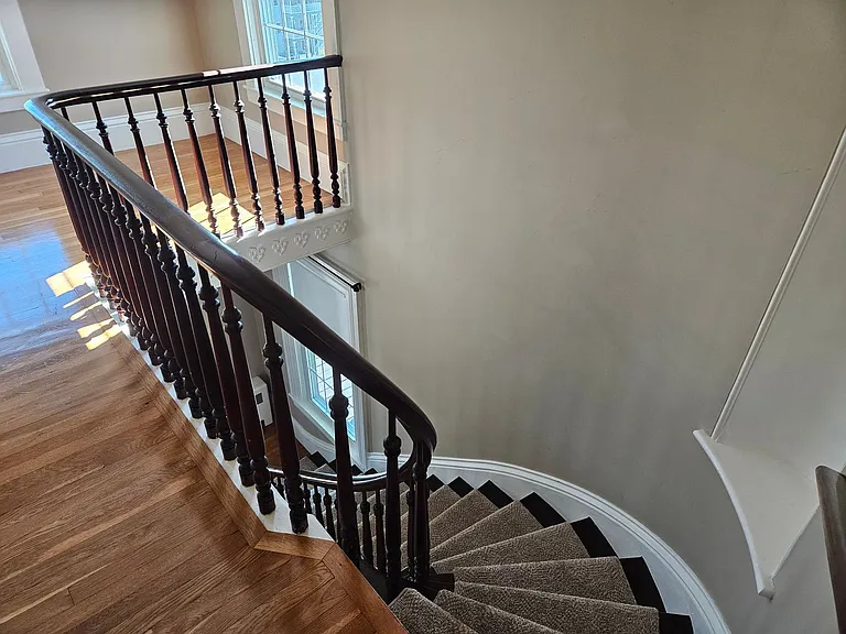 36 Pleasant St — Photo 16