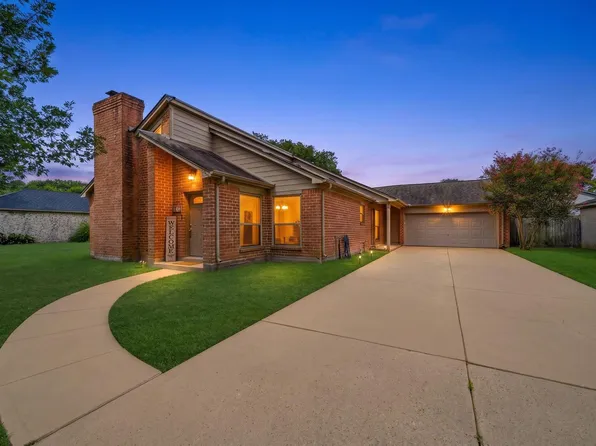 1410 Park Wind Dr, Katy, TX 77450