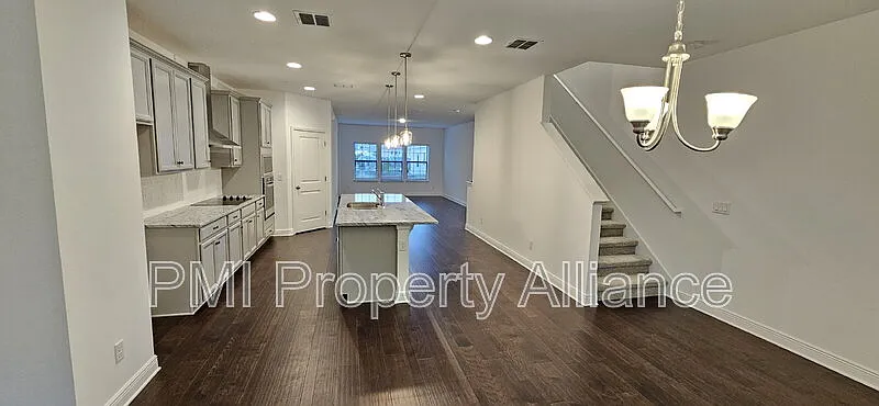 4 bed, 3.5 bath, 2359 sqft, $3,049 — Photo 4