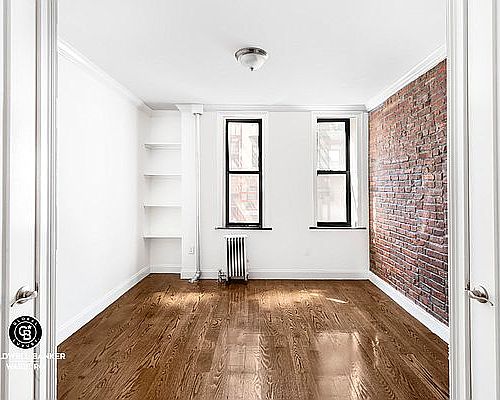 5th image of 107 Madison St APT 3C
