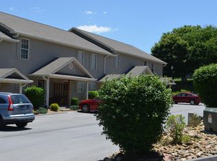 3321 Boones Creek Village Ct, Jonesborough, TN 37659