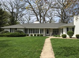 6 Chatham Cir, Kankakee, IL 60901