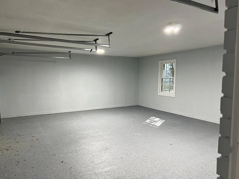 1190 Hope Rd — Photo 11