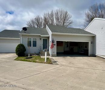 2223 Country Ct NW, East Grand Forks, MN, 56721