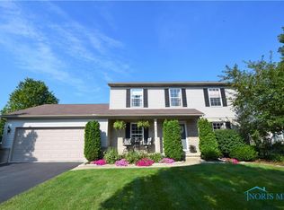 7612 Waterpoint Ct, Holland, OH 43528