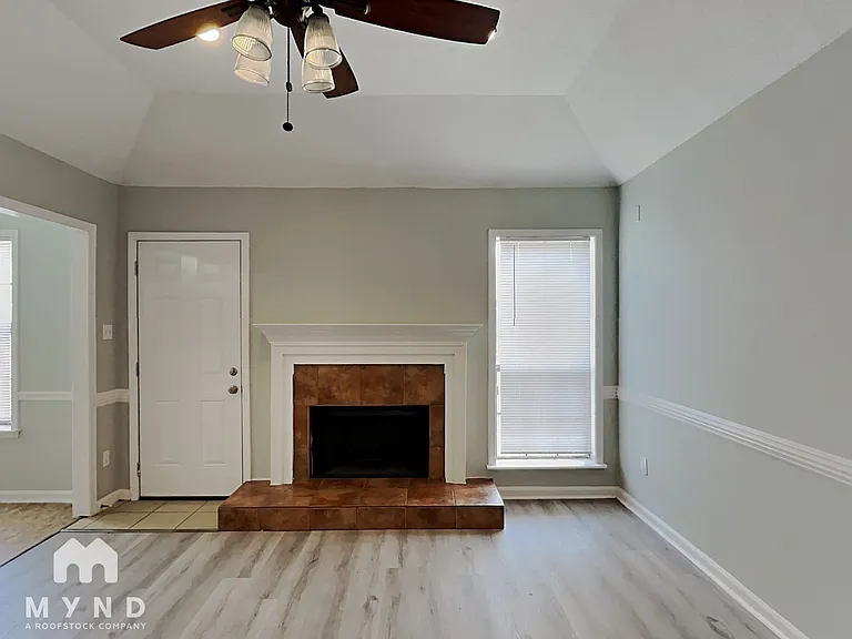 5266 Rolling Ridge Cv — Photo 5
