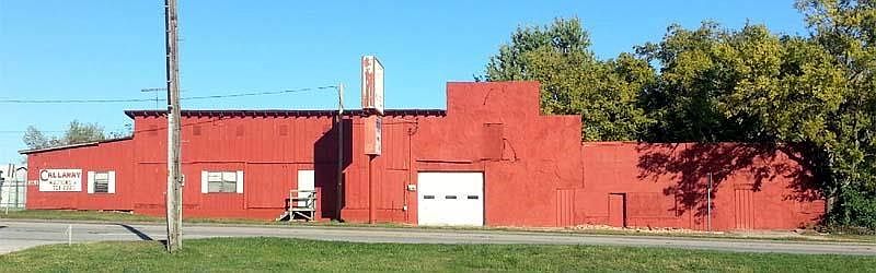 2nd image of 3161 N Thompson St