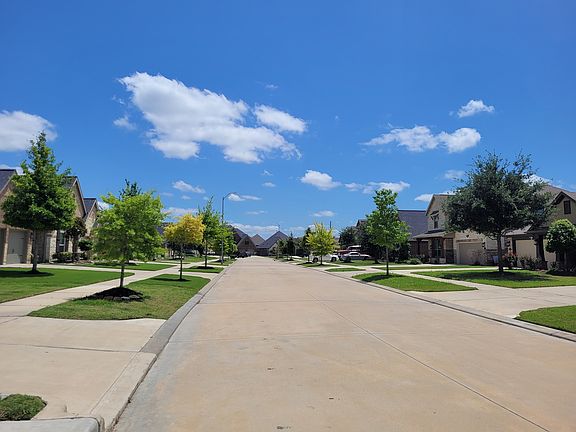 4th image of 23314 Peareson Bend Ln #L