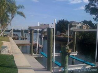 164 Carlyle Dr, Palm Harbor, FL 34683