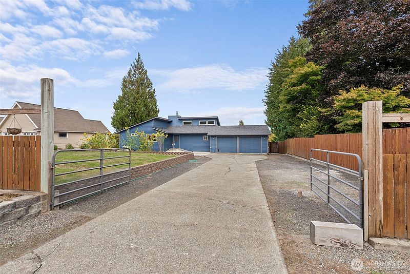 2nd image of 1715 Ham Hill Road