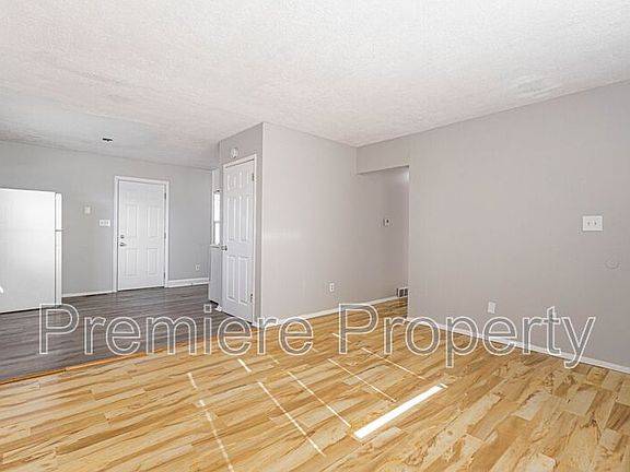 2nd image of 7600 E 50th St