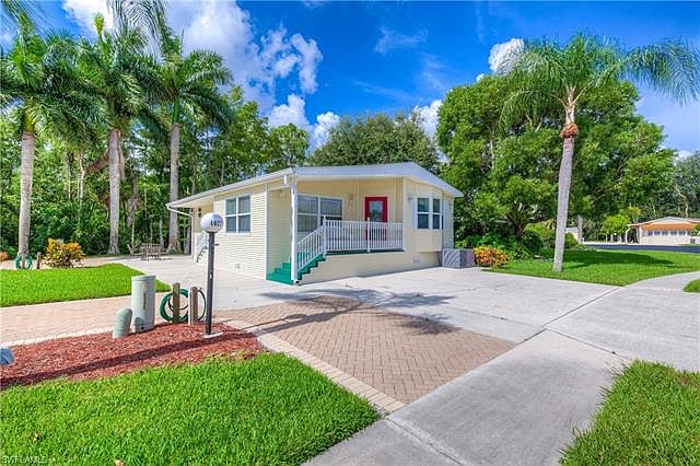 1st image of 4027 Crystal Lake Dr