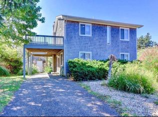 6 S Fisk St, Montauk, NY 11954
