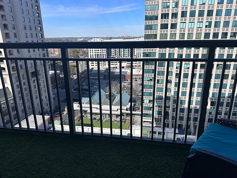 3040 Peachtree Rd NW #1513 — Photo 14