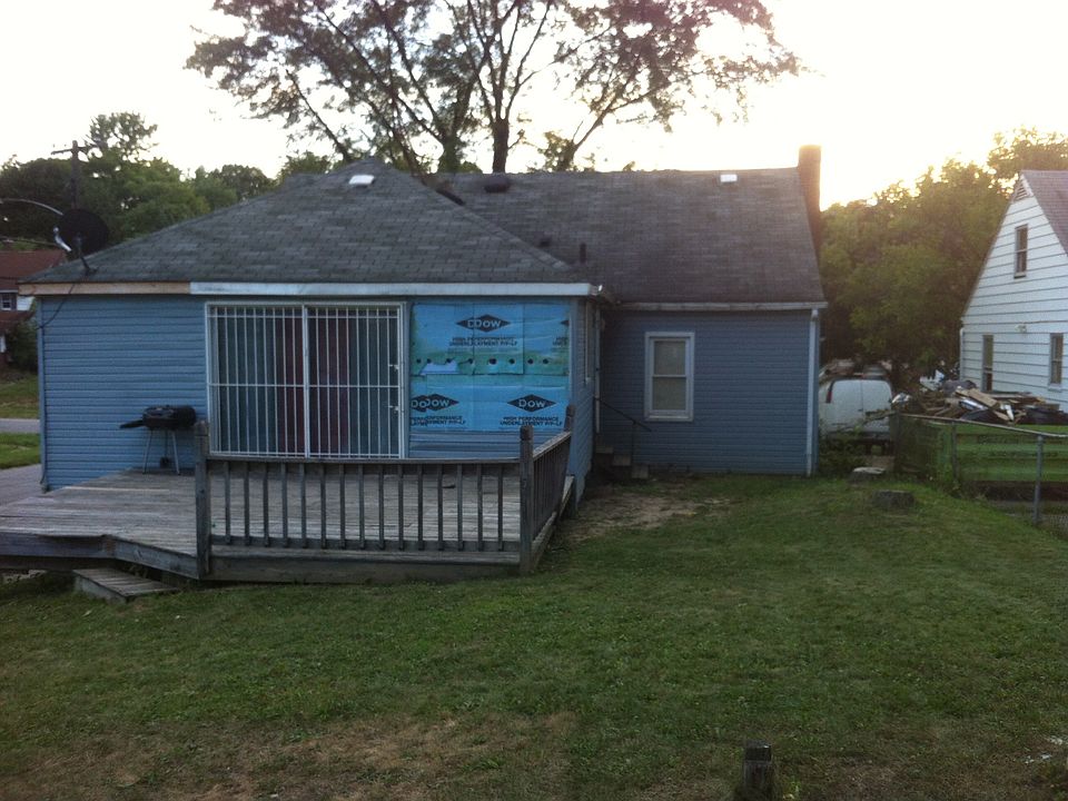 2nd image of 2923 Rush Blvd