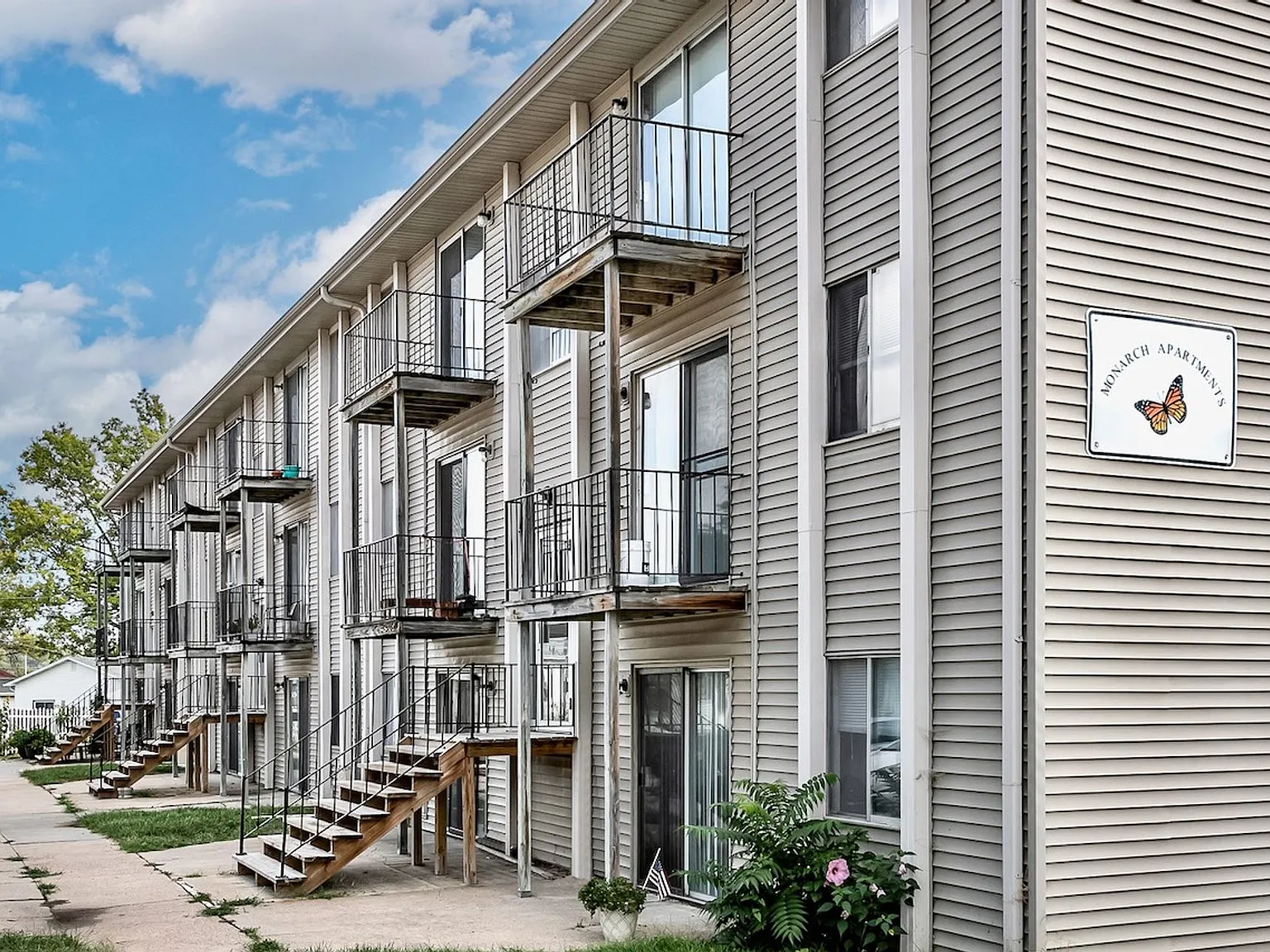 Amazing 1-Bed and 1-Bath Apartment in Downtown Papillion! — Photo 4