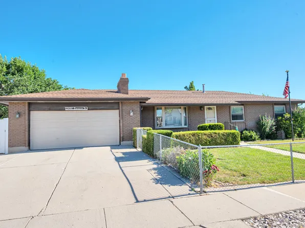 2498 W Swasey Dr, Salt Lake City, UT 84129