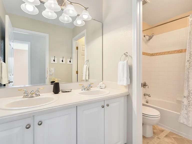 2408 Pierce Ct — Photo 23