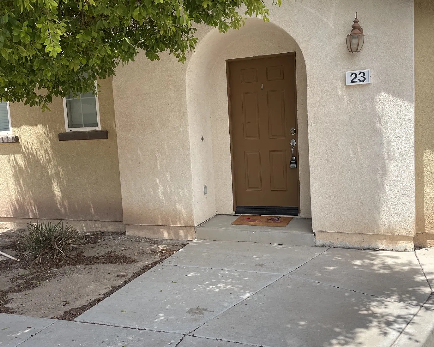 3 bed, 2.5 bath, 1592 sqft, $1,950 — Photo 2