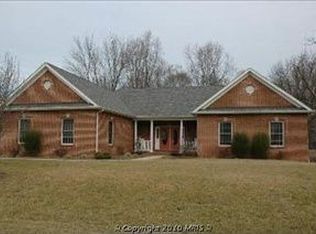 15203 Smokehouse Row Ln, Charlotte Hall, MD 20622